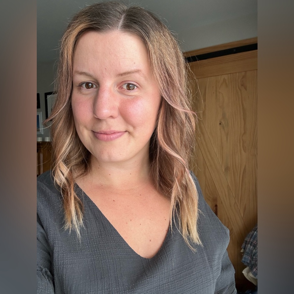 Meet your Posher, Angelisa